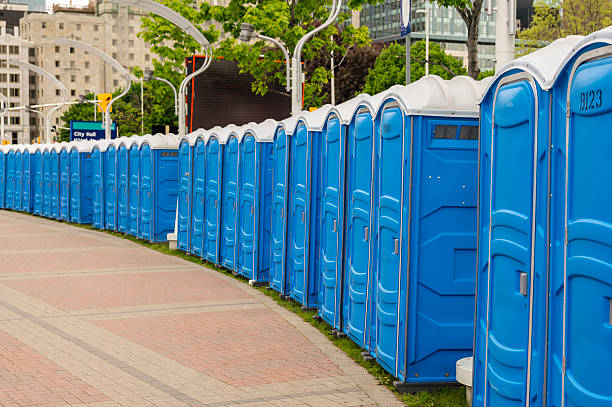 Best Restroom Trailer for Festivals  in Wilmington Manor, DE